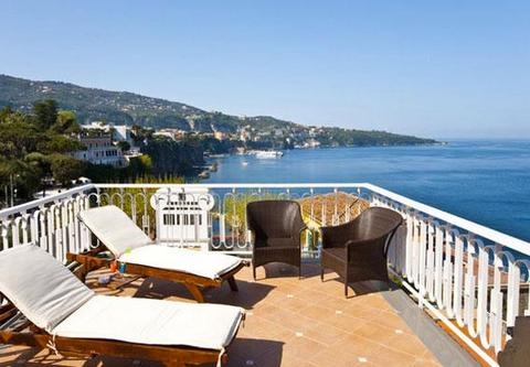 Hotel Corallo w Sorrento archiwum sorrento.com