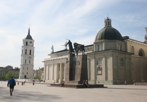 Od poniedziałku znowu można jeździć do Wilna