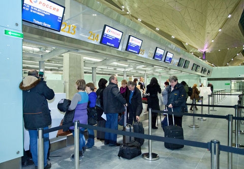 Pierwszy dzień działalności nowego terminalu na lotnisku Pułkowo archiwum pulkovoairport.ru