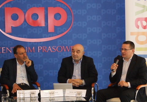 Jordan Hristov, Valentin Josifov i Piotr Chojnowski AG