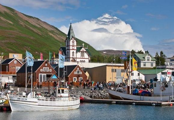Husavik archiwum iceland.is