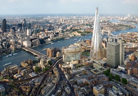 Widok z wieżowca Shard w Londynie archiwum VisitBritain