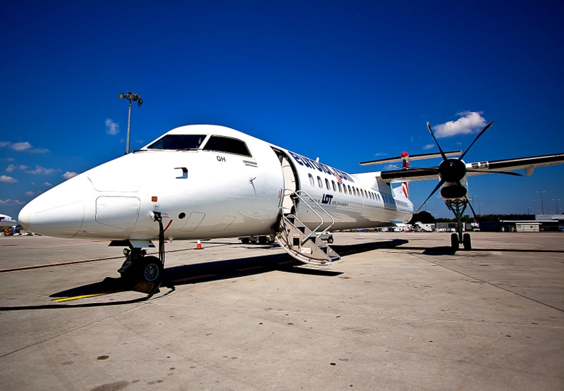 Bombardier w barwach PLL LOT archiwum: Krzysztof Moczulski/PLL LOT