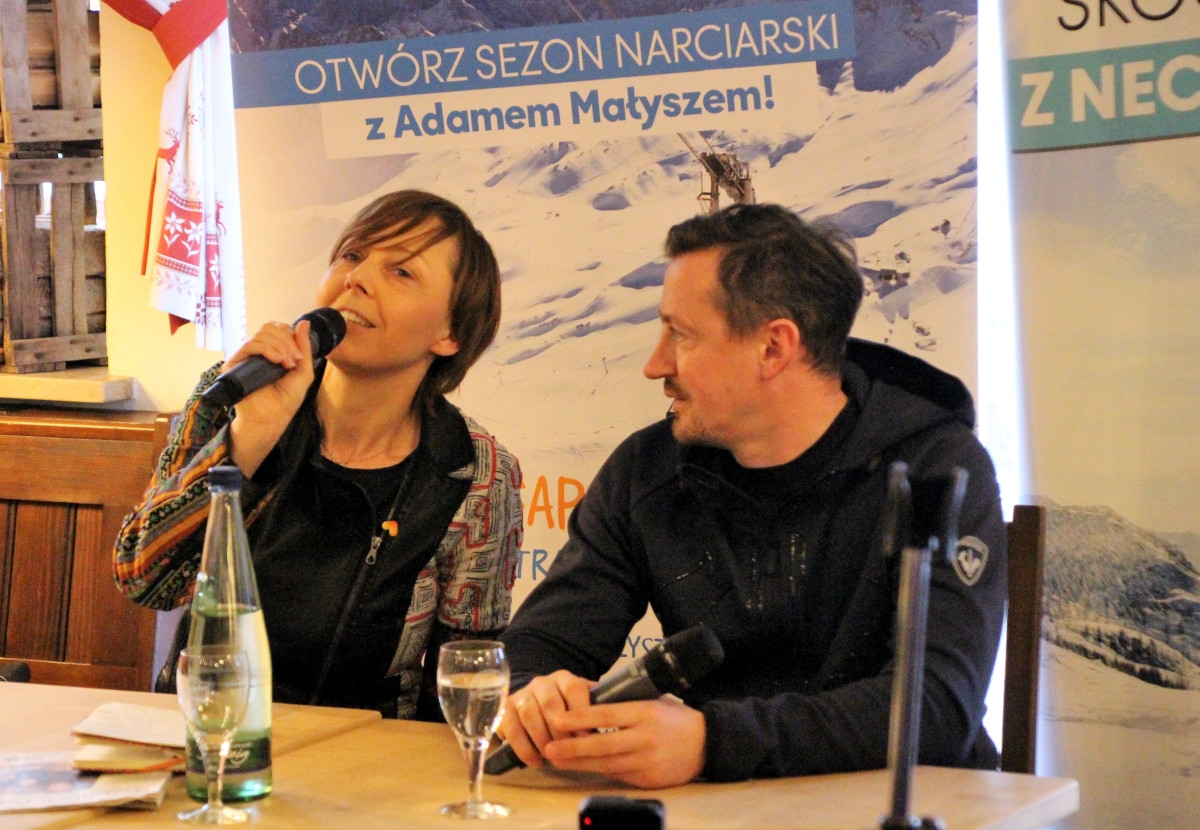 Magdalena Plutecka podczas wywiadu z Adamem Małyszem w Garmisch-Partenkirchen w 2018 r. MM