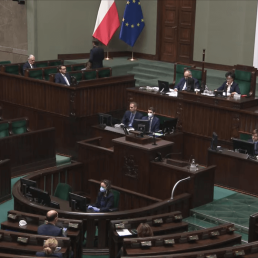 Sejm odrzucił poprawki Senatu do tarczy antykryzysowej