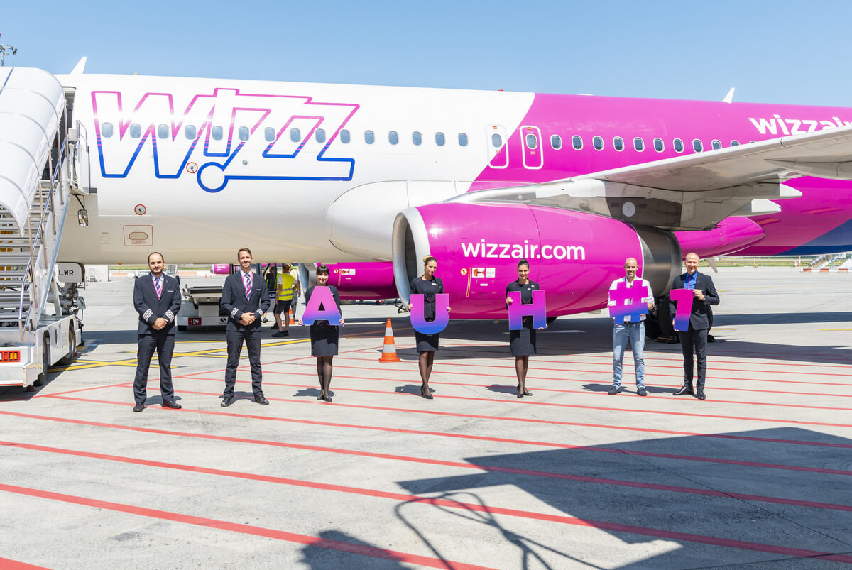 Wizz Air poleciał do Abu Zabi