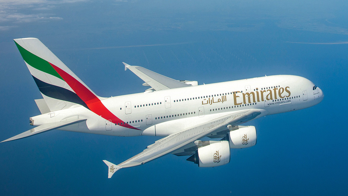 Pierwszy na świecie lot Emirates A380 z wykorzystaniem zrównoważonego paliwa lotniczego A380