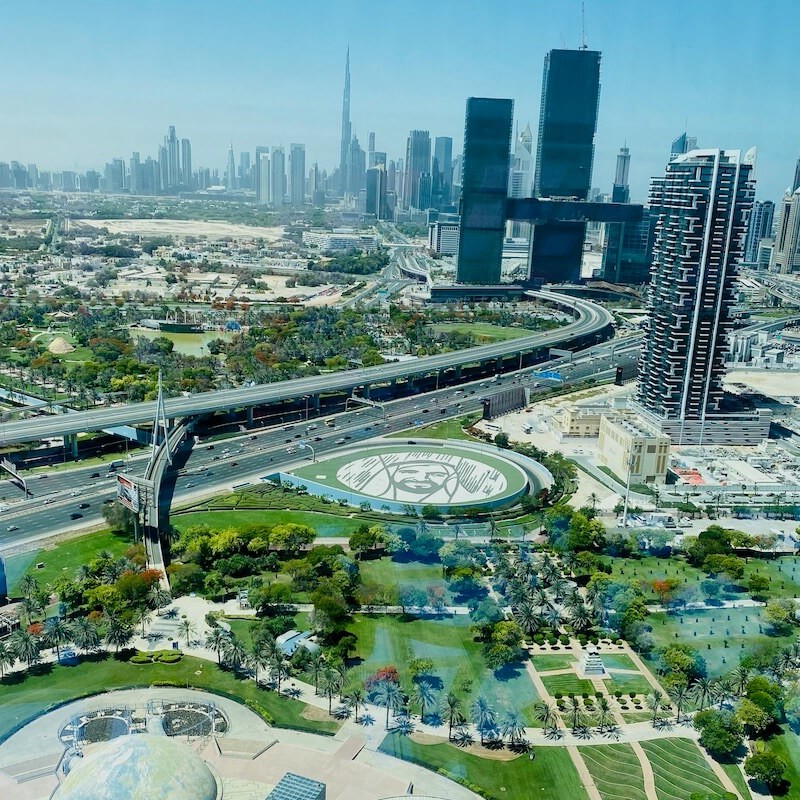 Widok na centrum Dubaju z Dubai Frame