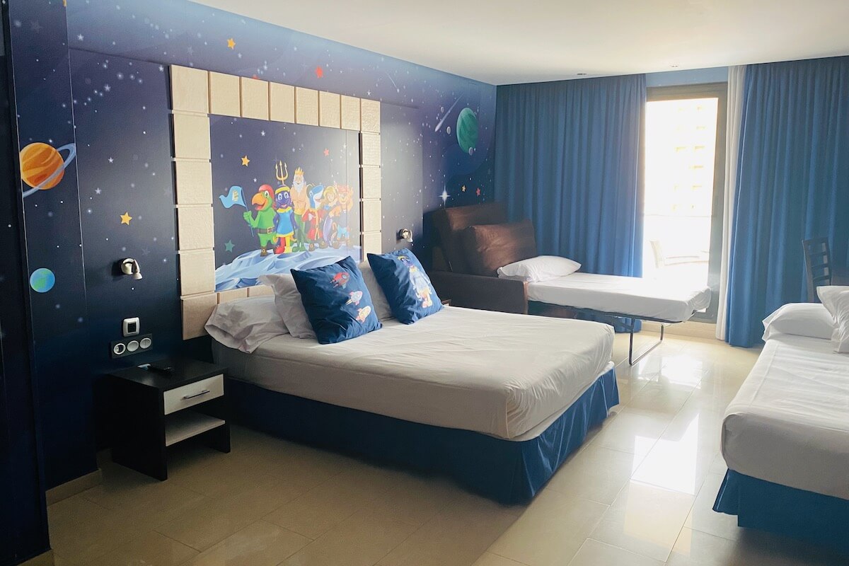 Pokój "kosmiczny" w Gran Duque