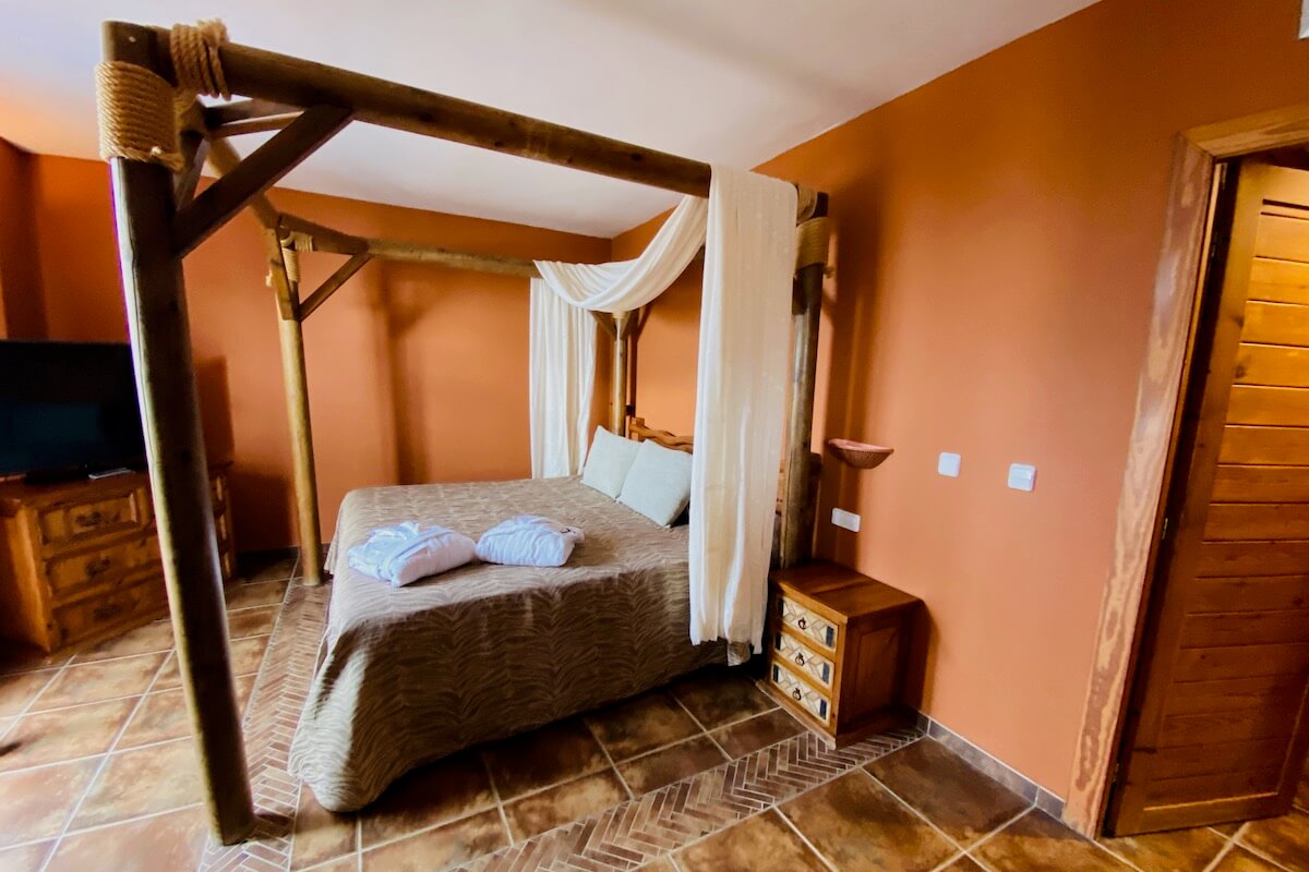 Pokój tematyczny w Plaza Suites