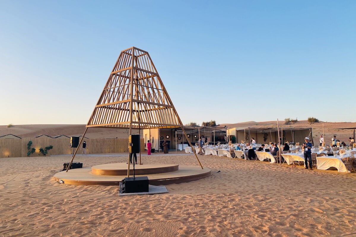 Sonara Camp - restauracja na pustyni