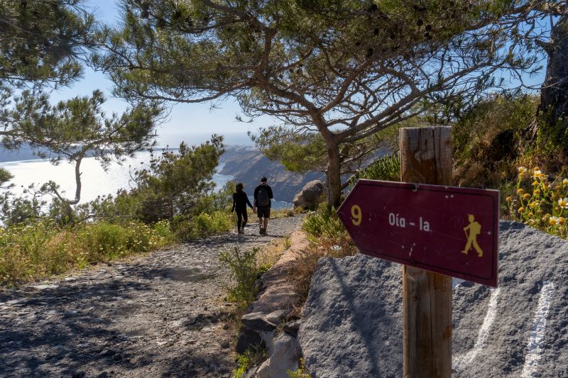 Trekking na Santorini.