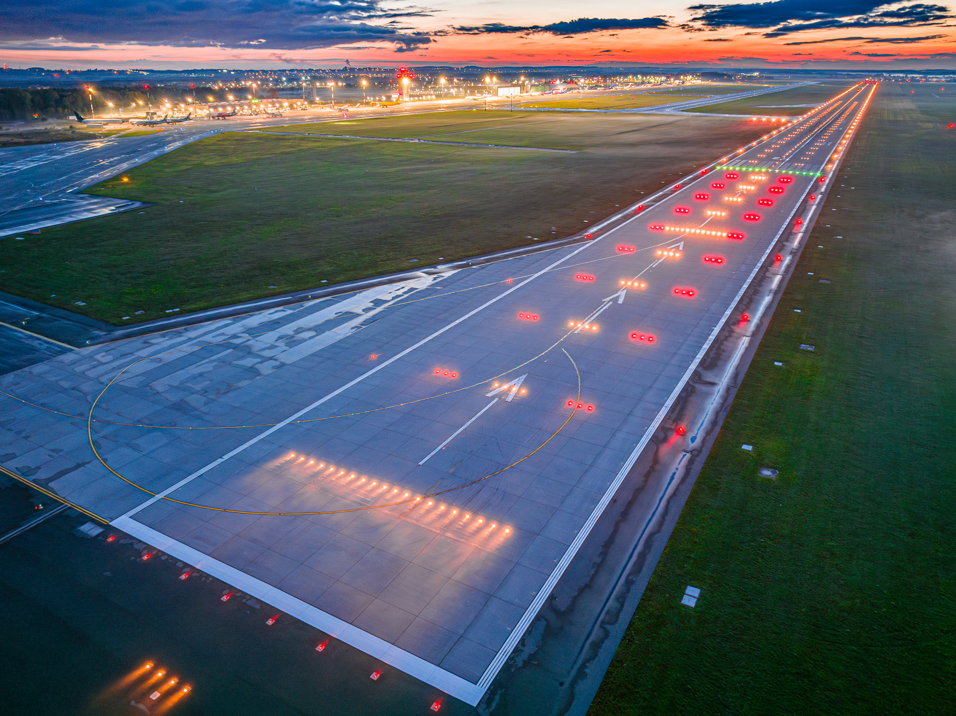 Październik był najlepszym miesiącem w historii Katowice Airport. Lotnisko obsłużyło ponad pół miliona pasażerów.