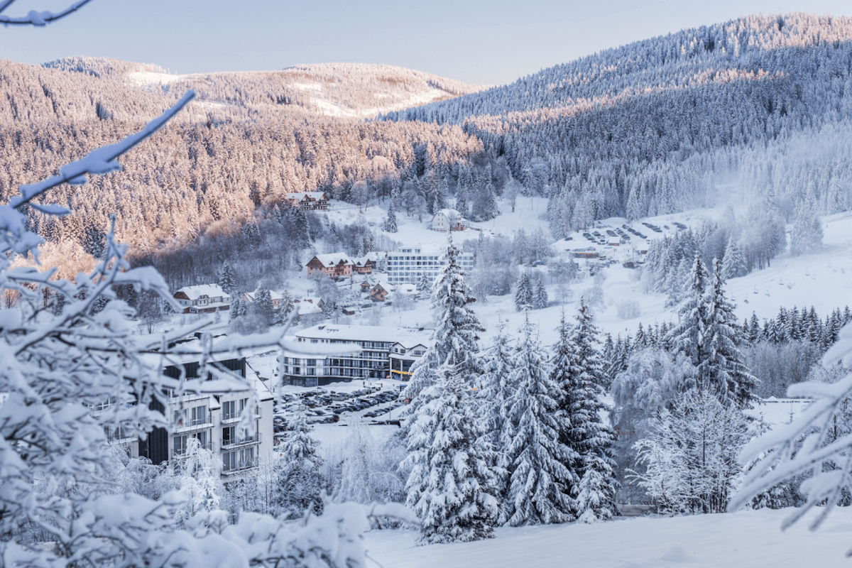 Czarna Góra Resort