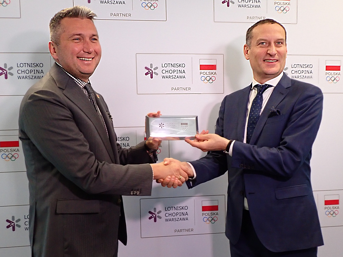 Prezes PKOl Radosław Piesiewicz i Prezes PPL S.A Statnisław Wojtera przedłużyli umowę o współpracy w roku olimpijskim