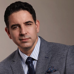 Efe Turkel, prezes Kompas Global