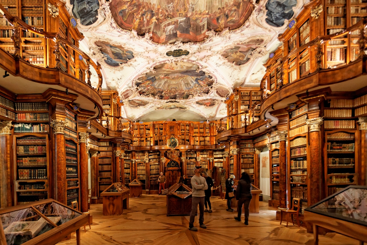 Biblioteka Opactwa St Gallen jest jedną z najpiekniejszych na świecie. /fot. Mieczysław Pawłowicz