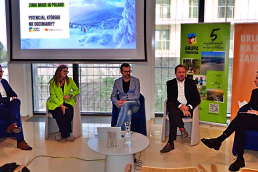 Przedstawienie raportu o zimowych planach Polaków w sezonie 2025/26. /fot. Mieczysław Pawłowicz