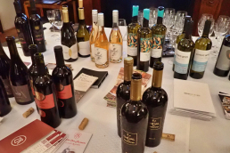 Prezentacja Bułgarskiej Organizacji Turystki Winiarakiej w Warszawie. /fot. Mieczysław Pawłowicz