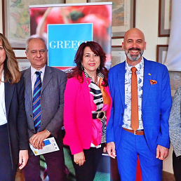 Grecy promują Wyspy Jońskie i Egejskie Północne./fot. Mieczysław Pawłowicz