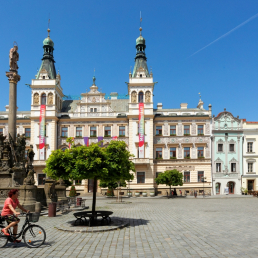 Pardubice prócz hipodromu szczycą się przepięknym rynkiem. /fot. Mieczysław Pawłowicz