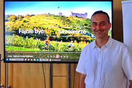 Tomáš Zukal, dyrektor CzechTourism Polska, prezentuje nowe hasło reklamowe Czech./fot. Mieczysław Pawłowicz